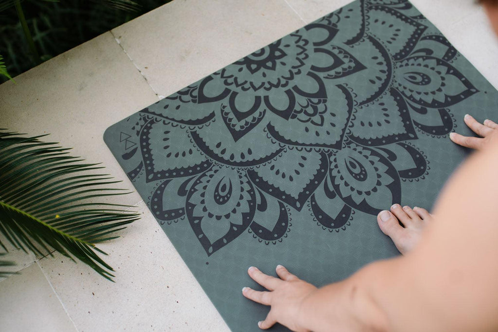 Flow Yoga Mat - Mandala Charcoal