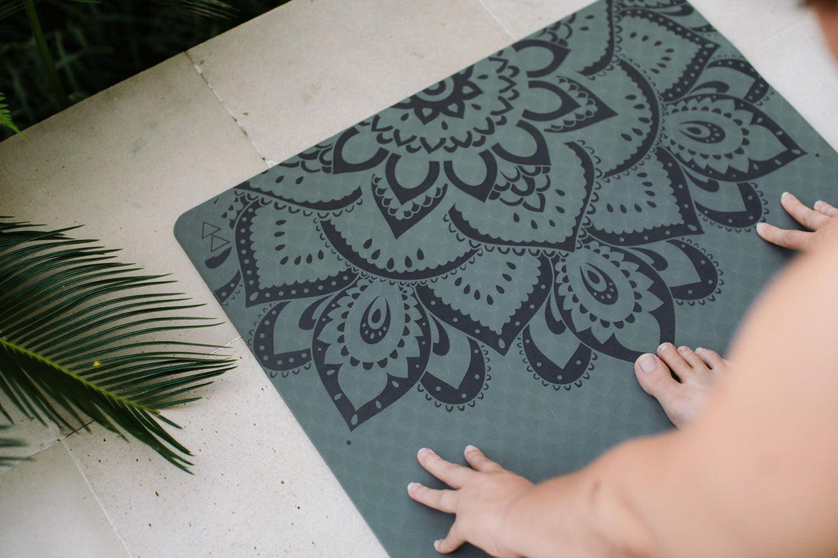 Flow Yoga Mat - Mandala Charcoal