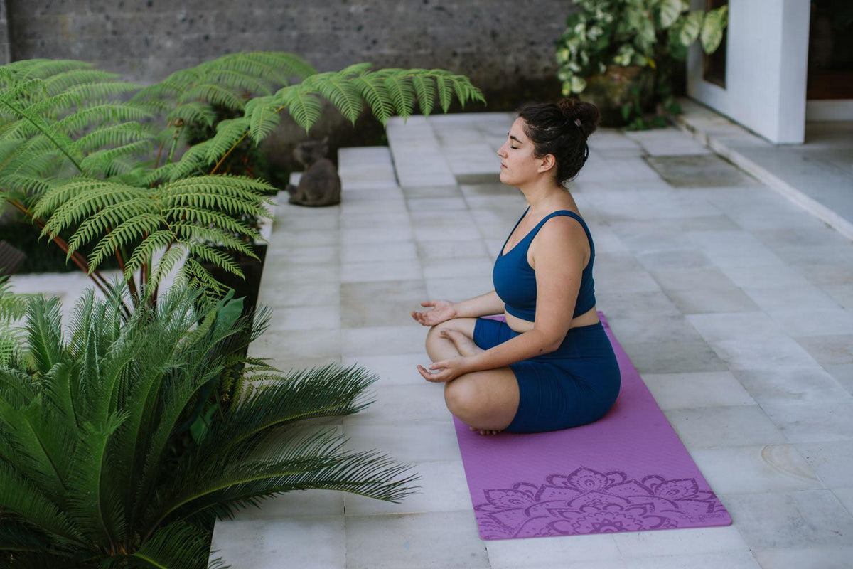 Flow Yoga Mat - Mandala Lavender